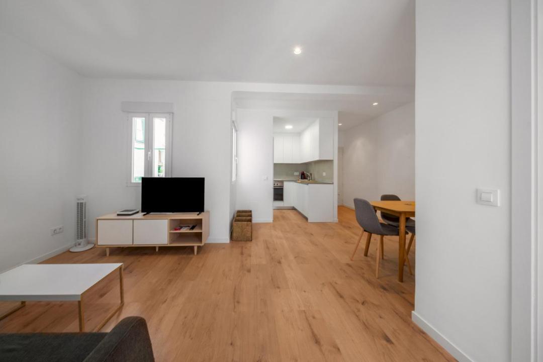 2 Bedrooms 1 Bathroom Furnished - Delicias - Bright - Mintystay Madri Exterior foto